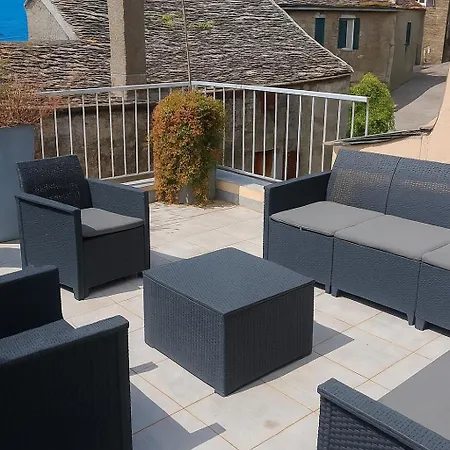 Tour Avec Rooftop, Vue Mer, Sejour Insolite Entre Ciel Et Prázdninový dům