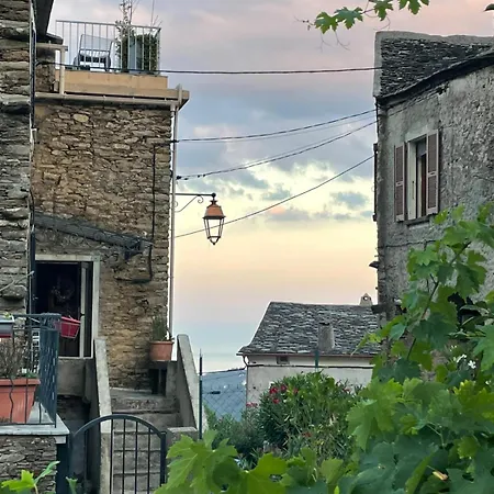Tour Avec Rooftop, Vue Mer, Sejour Insolite Entre Ciel Et Prázdninový dům *