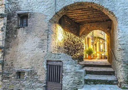 Semesterbostad Tour Avec Rooftop, Vue Mer, Sejour Insolite Entre Ciel Et *