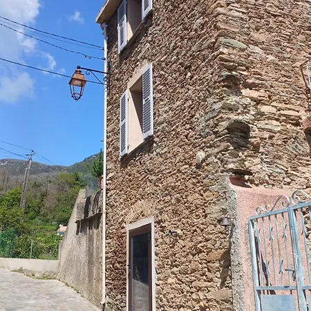 Tour Avec Rooftop, Vue Mer, Sejour Insolite Entre Ciel Et Pierre Casa de Férias