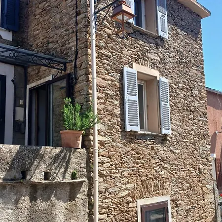 Tour Avec Rooftop, Vue Mer, Sejour Insolite Entre Ciel Et Pierre Casa de Férias