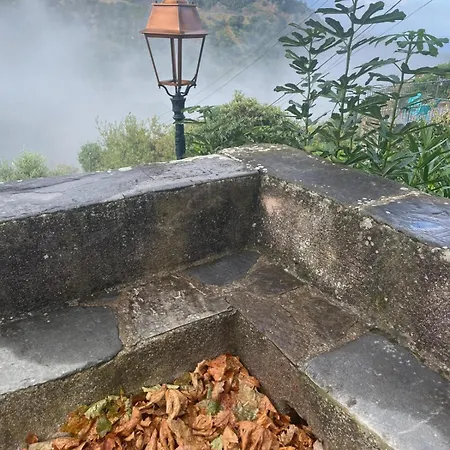 Semesterbostad Tour Avec Rooftop, Vue Mer, Sejour Insolite Entre Ciel Et *