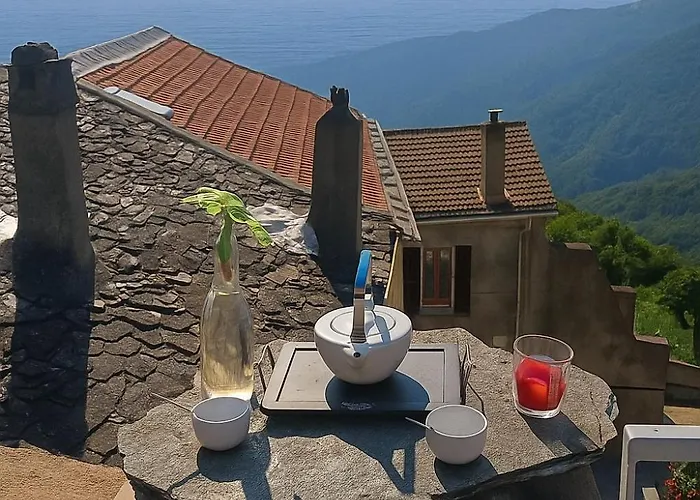 Tour Avec Rooftop, Vue Mer, Sejour Insolite Entre Ciel Et *