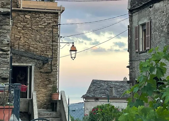 Tour Avec Rooftop, Vue Mer, Sejour Insolite Entre Ciel Et Ferienhaus *